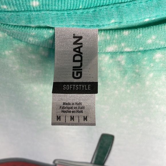 Graphic tee Gildan handmade bleached tee size medium coffee shopping cake pops - Picture 3 of 4